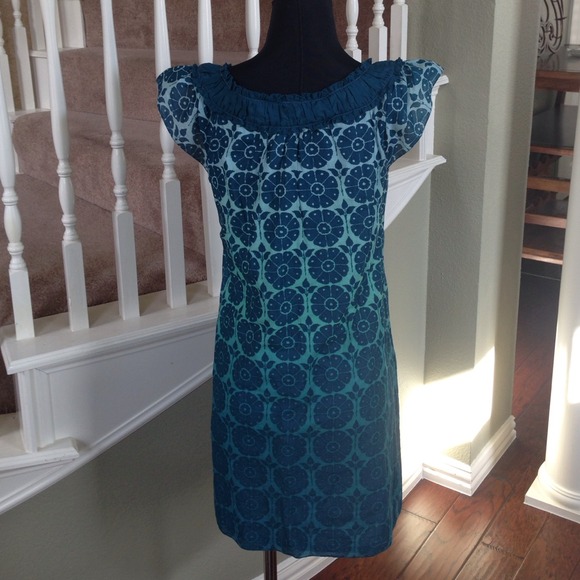 Max Studio Dress - Picture 3 of 4