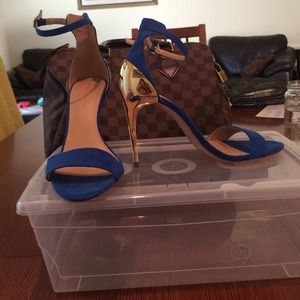 Zara Blue Ankle Strap Gold heels. size 6