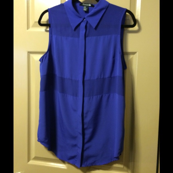 *SOLD* Forever 21 blouse
