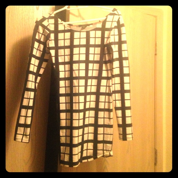 Forever 21 body con dress - Picture 1 of 3