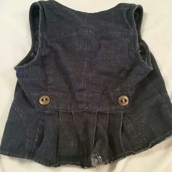 Mini vest - Picture 2 of 2