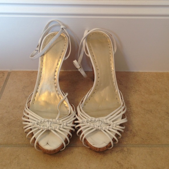 Bcbg cork and leather shoes