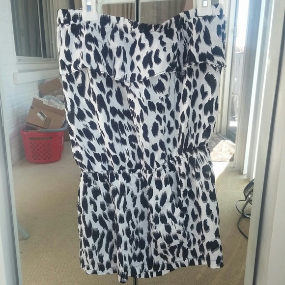 Super cute Black white animal print romper