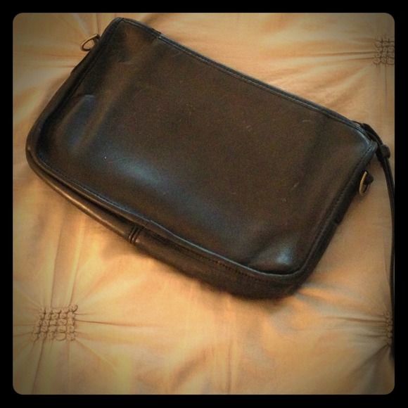 ***SOLD in bundle Vintage coach small bag
