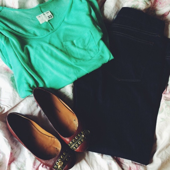 Rag and bone knit  t shirt.