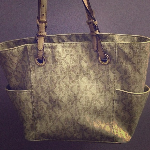 Michael Kors bag