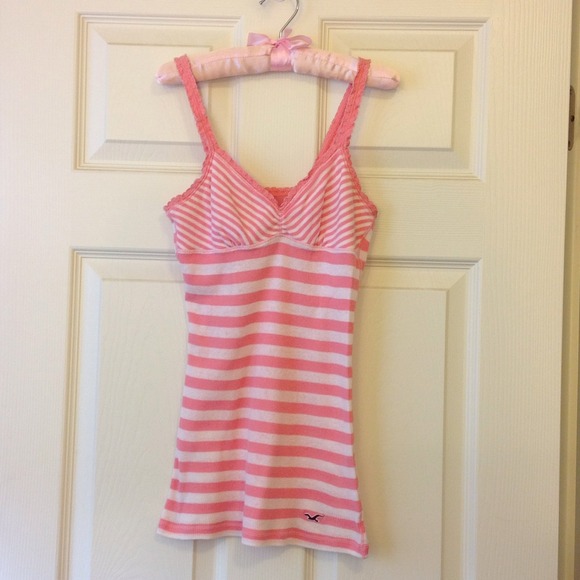 Hollister Top