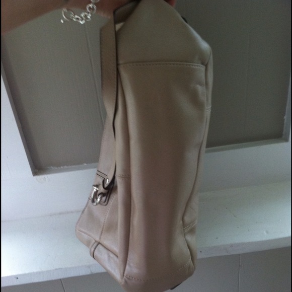 Sold - Picture 4 of 4