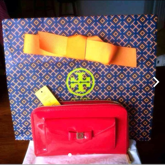 ⚡️Reserved⚡️TB Authentic Continental Wallet