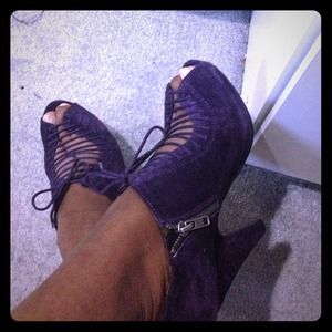 Adorable Steve Madden Heels!