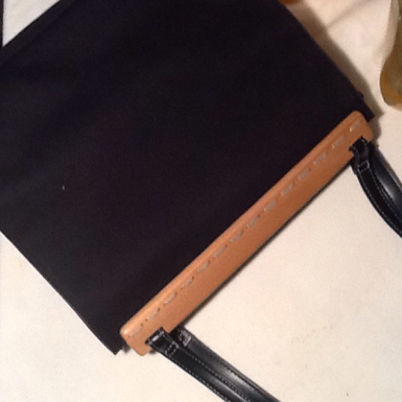 DKNY Handbag - Picture 2 of 4