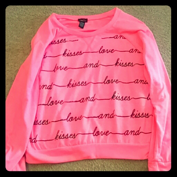Rue 21 pink top