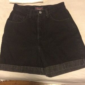 Black guess high waisted shorts
