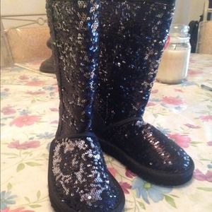 Children's place squins boots size 11