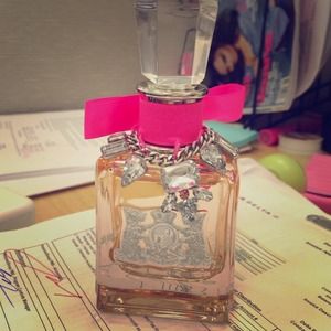 Juicy Couture  LALA EAU DE PARFUM