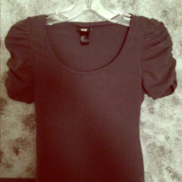 H&M Princess sleeve gray t