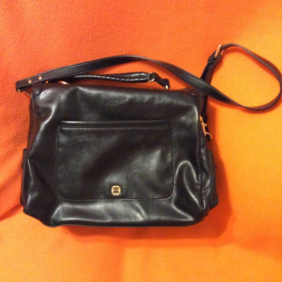 Monet purse Black.                             #B2 - Picture 2 of 4