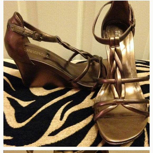 Kenneth Cole Reaction 9.5