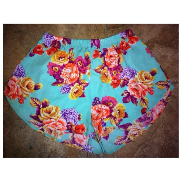 High rise floral shorts