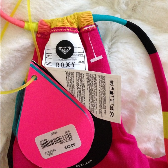 ๐บ๐๐ Roxy Bikini Top ๐บ๐๐ - Picture 4 of 4