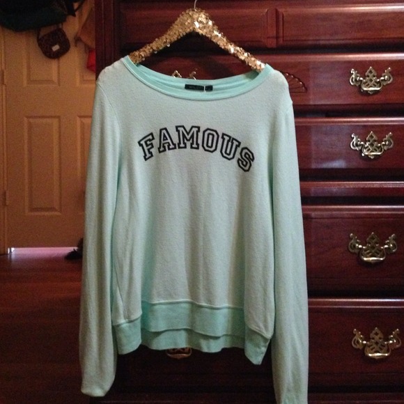 NWT wildfox Famous baggy jumper size M
