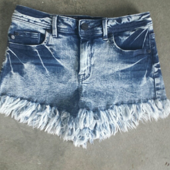 High waisted cutoff jean fringe shorts