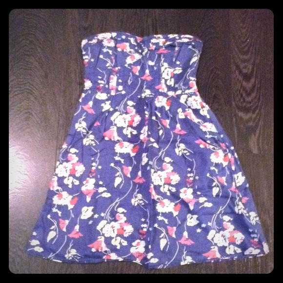 American Eagle Outfitters Dresses & Skirts - ⚡️last day to purchase this item!⚡️gone tomorrow!!