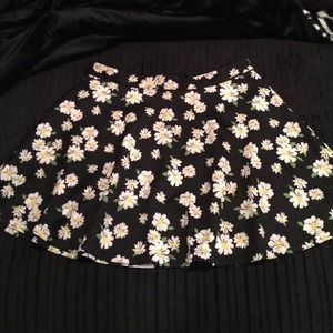 Daisy skater skirt.