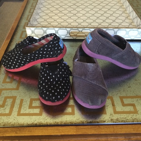 Two pairs of Tiny Toms