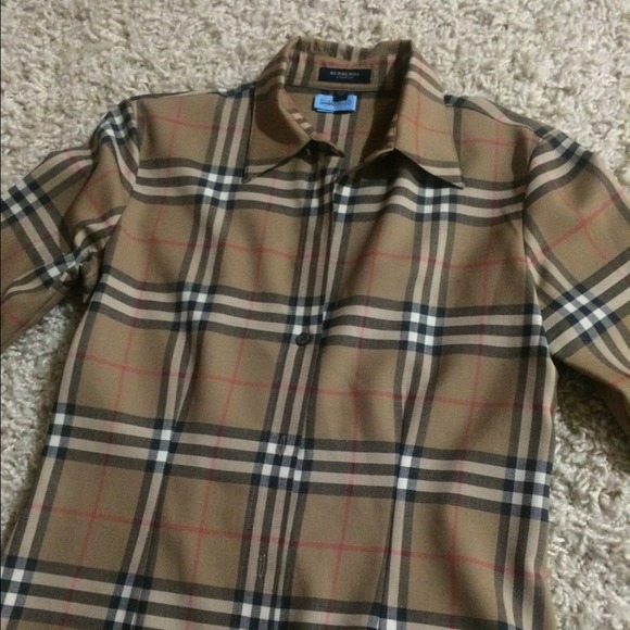 I have some new and used clothes for women.