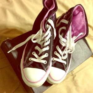 Converse all-star sneakers like new!