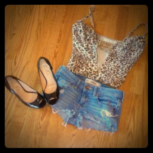 Marc Fisher open toed pump heels