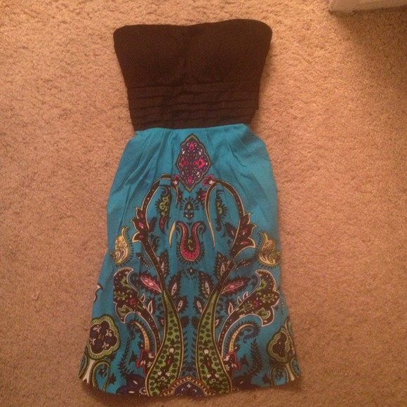 Teal and black dress.