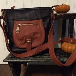 Steve Madden hand bag!