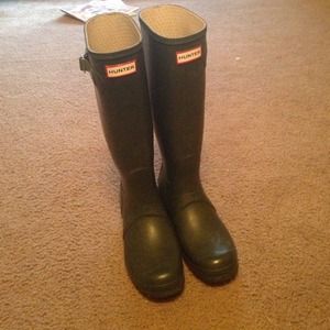 Dark green Hunter rain boots