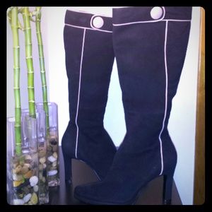 For @pehang NWOT suede Bandolino boots - size 7M