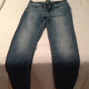 Light wash jeans