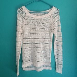 aeropostale cream sweater, perfect & comfy