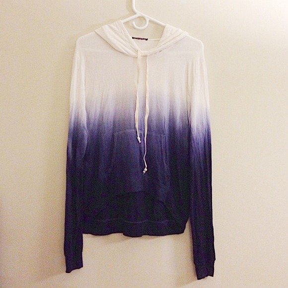 40 🅿️🅿️ Brandy Melville Ombré Layla Hoodie