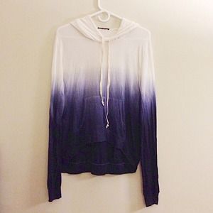 40 🅿️🅿️ Brandy Melville Ombré Layla Hoodie