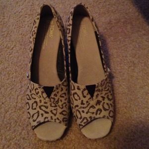Toms wedges