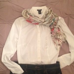 NWOT: Ann Taylor white blouse