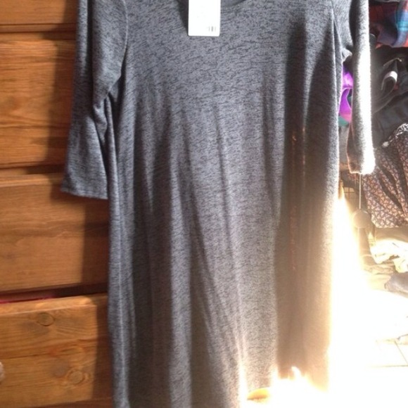 🚫 SOLD 🚫Gray sparkle and fade t tee dress - Picture 2 of 4