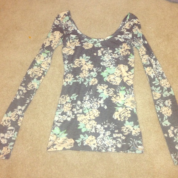 Nollie long sleeve flower printed shirt
