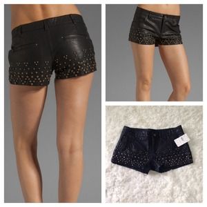 💕 Free People Studded Vegan short