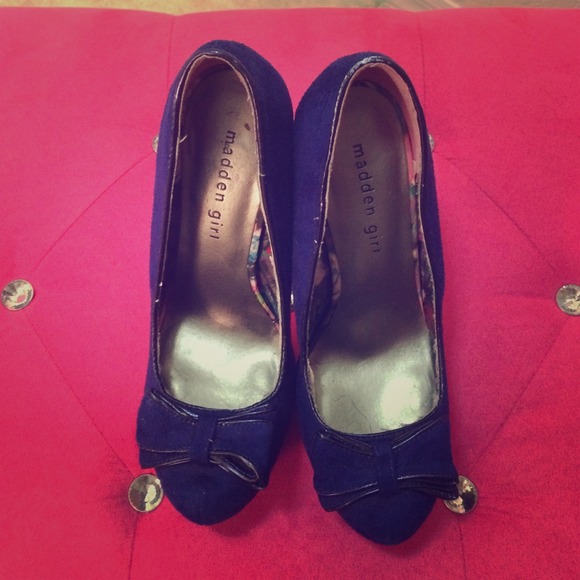 FLASH SALE⚡️⚡️ Madden girl blue pumps