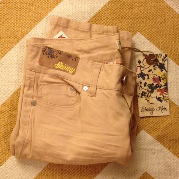 Skinny peach jeans! Cute for fall!