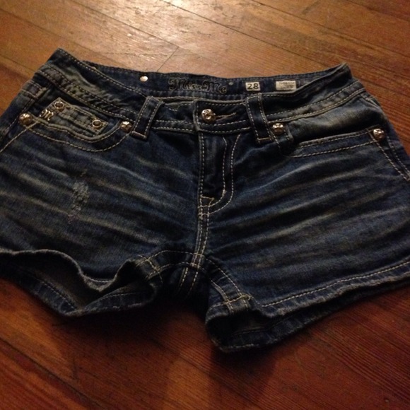 Miss Me shorts❤️