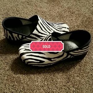 *SOLD/Bundled* @glitter_n_glam  Dansko Shoes