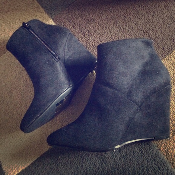 Black suede wedge booties, point closed toe.